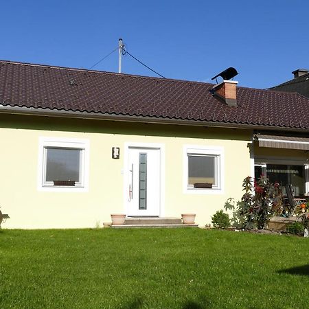 Ferienwohnung Stichauner Bodensdorf Zimmer foto